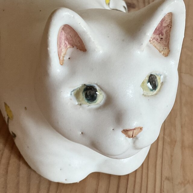 レノックス白ねこちゃん&宝箱の置物♪ レノックス白ねこちゃん&宝箱の