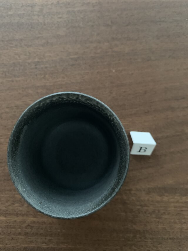 選べる！】新アイテム 珠洲焼のお湯呑み | iichi 日々の暮らしを