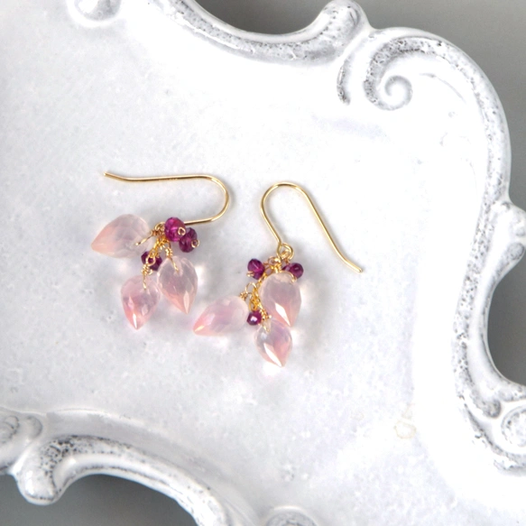 春告げの花蕾 ローズクォーツ × ピンクトルマリン ピアス14kgf | iichi