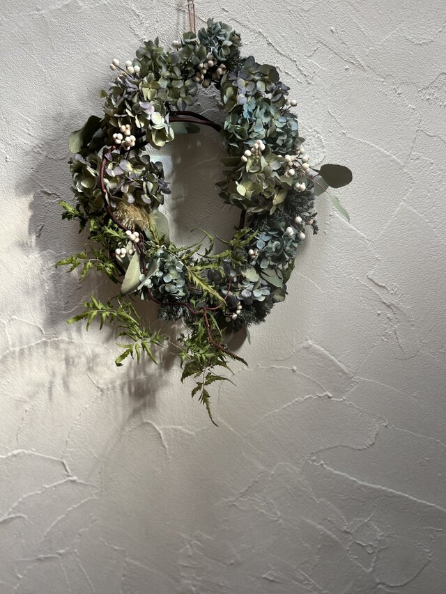 紫陽花のオーバルリース | iichi 日々の暮らしを心地よくする