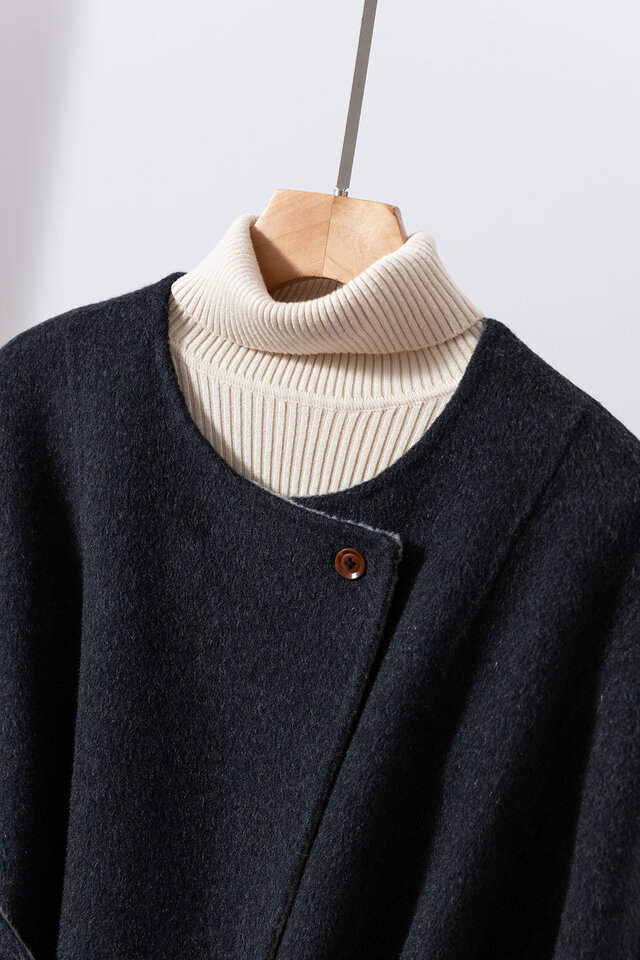 上質なウール＆カシミヤ素材のダブルフェイスコート ベルト付き