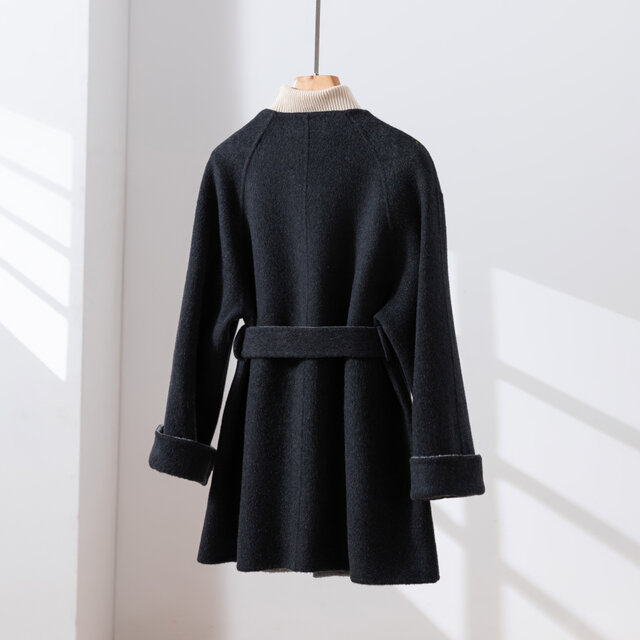 上質なウール＆カシミヤ素材のダブルフェイスコート ベルト付き