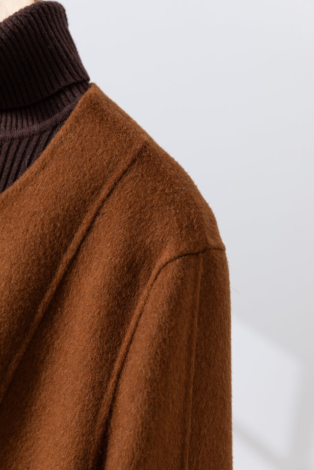 軽やかで温かなショートコート ウール混ダブルフェイスショートコート