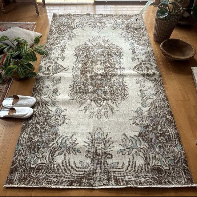 113.5×208クリーム×ブラウン メダリオン トルコヴィンテージラグ