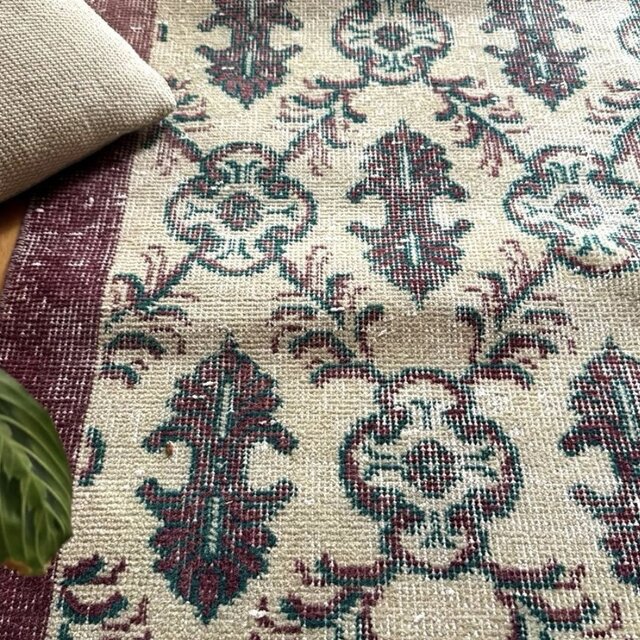 113.5×198えんじ色×グリーン 紋章ボタニカル　トルコヴィンテージラグ 113.5×198えんじ色×グリーン 紋章ボタニカル トルコヴィンテージラグ