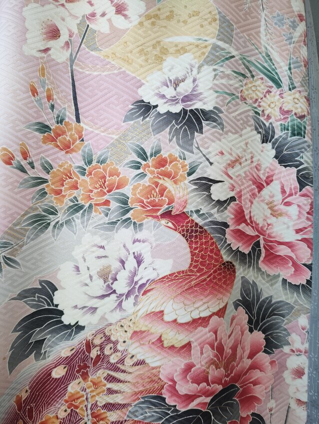 振袖ロングワンピース 梅の花と孔雀 | iichi 日々の暮らしを心地よく