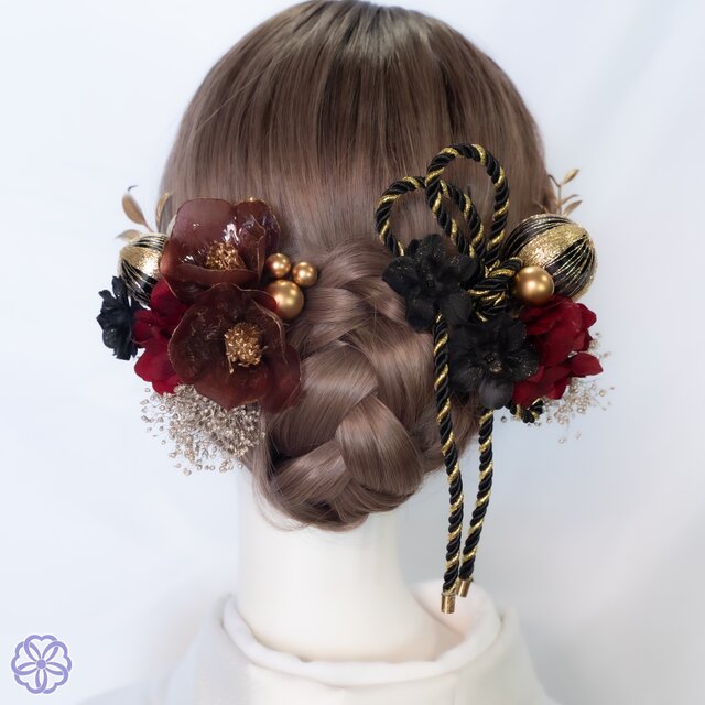 成人式 髪飾り 深紅の椿×黒金紐アレンジ｜卒業式 袴 和装ヘア No.BR90