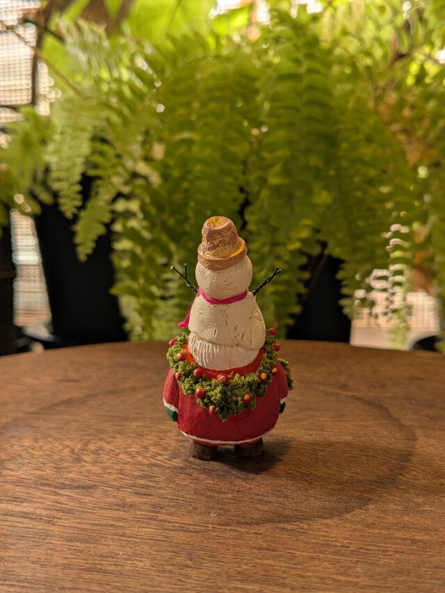 iku様おまとめ用 クリスマスリース　05 匿名配送　サンタクロース サンタクロース（木彫り）スノーマンの帽子+リース | iichi 日々の