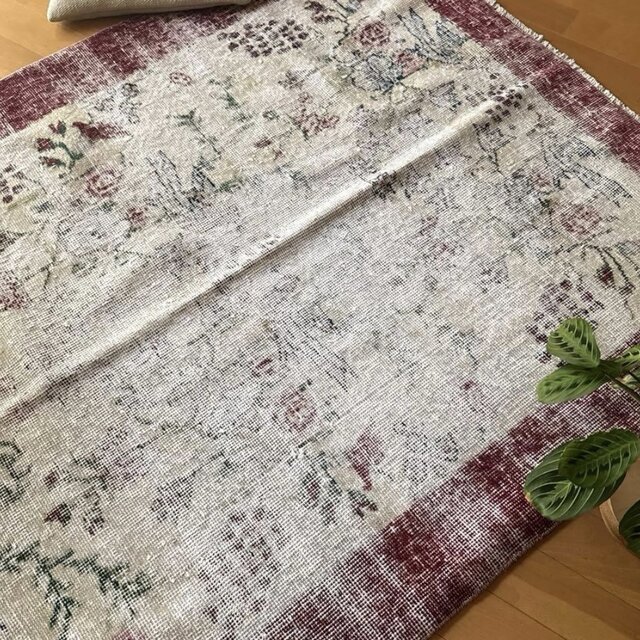 111×207 擦れシャビー 幸せな青い鳥 トルコヴィンテージラグ | iichi