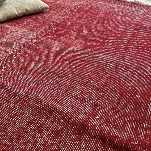 121×205 レッドオーバーダイ ワンカラーラグ トルコヴィンテージラグ