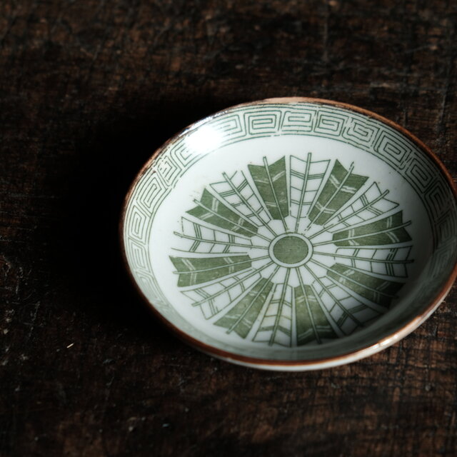 花と弓矢◇時代物 印判小皿 antiques 骨董 古民家 古道具 丁寧な暮らし