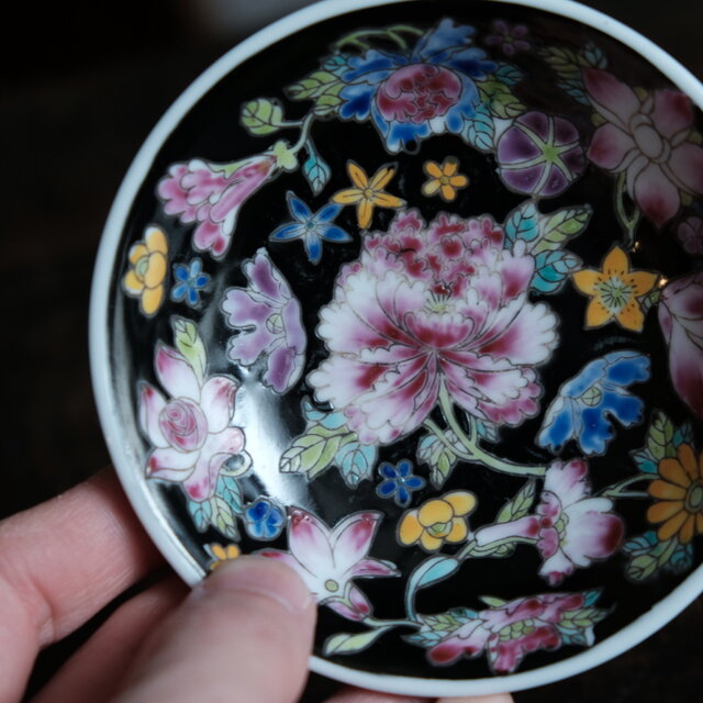 シノワズリな雰囲気◇中国景徳鎮 花文色絵小皿 中華料理 チャイナ