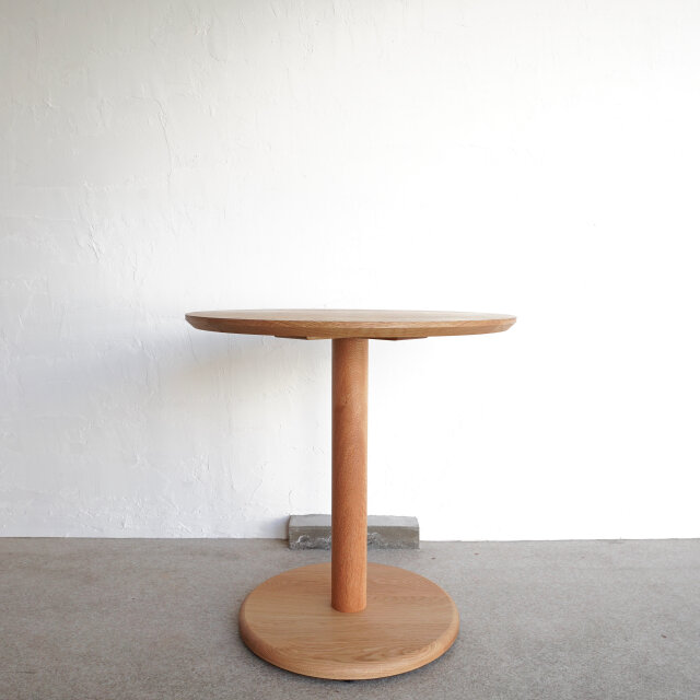 総無垢材 直径70cm オーク材 ラウンドテーブル 丸テーブル カフェ