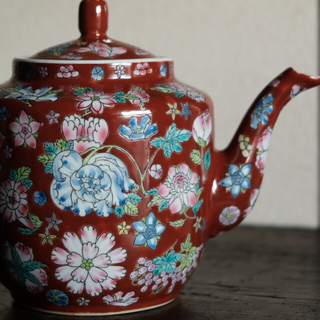 ブラウンにカラフルな草花◇中国景徳鎮 色絵急須 茶器 チャイナレトロ