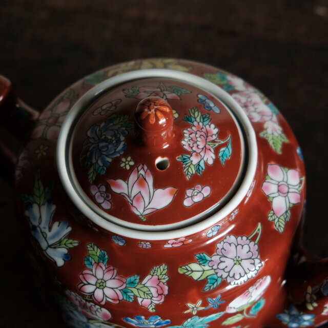 ブラウンにカラフルな草花◇中国景徳鎮 色絵急須 茶器 チャイナレトロ