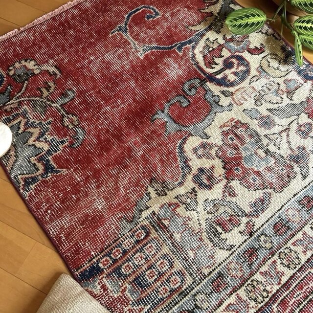 78×115アンティークレッド ボタニカル トルコヴィンテージラグ | iichi