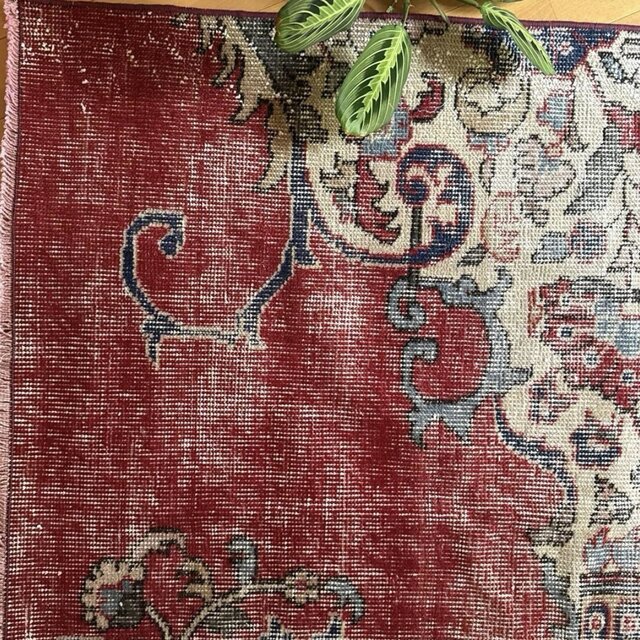 78×115アンティークレッド ボタニカル トルコヴィンテージラグ | iichi