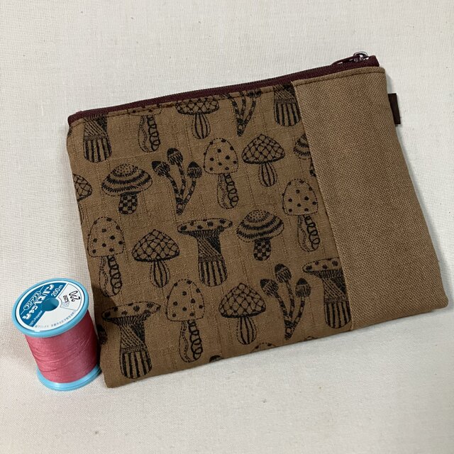 柿渋染め ぺたんこポーチ 26A10 | iichi 日々の暮らしを心地よくする