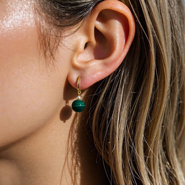 マラカイト＆淡水パール フープピアス（ドロップ）｜天然石＆淡水