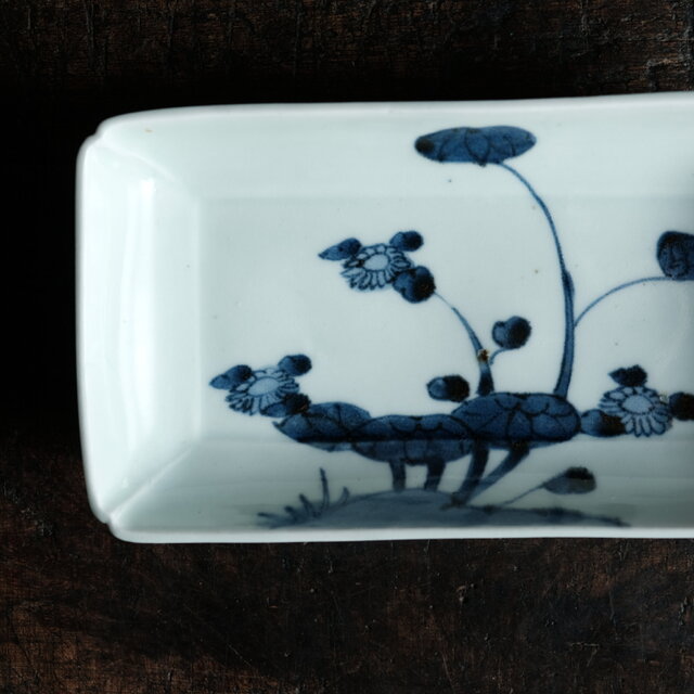 花と蝶々◆伊万里　花蝶文長方皿２客　刺身皿　芍薬　骨董・antiques 明治期 花と蝶々◇伊万里 花蝶文長方皿2客 刺身皿 芍薬 骨董・antiques 明治
