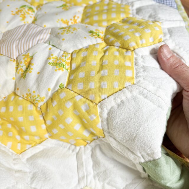 ミモザ咲く＊一点ものパッチワークキルト | iichi 日々の暮らしを