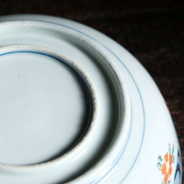 花と鶴と蝶々◇伊万里 花蝶文赤絵金彩浅型大鉢 碗 骨董・antiques 器