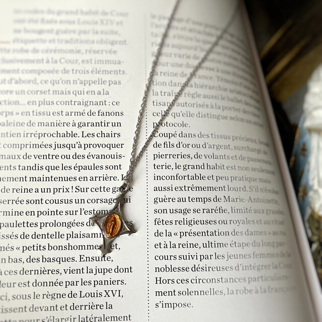 フランス製 メダイ] croix necklace silver*sapphire | iichi 日々の