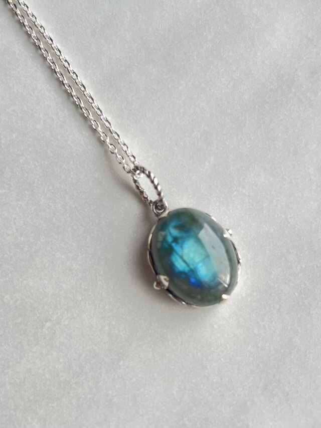 シルバーとラブラドライトのペンダント【hn188】 | iichi 日々の暮らし