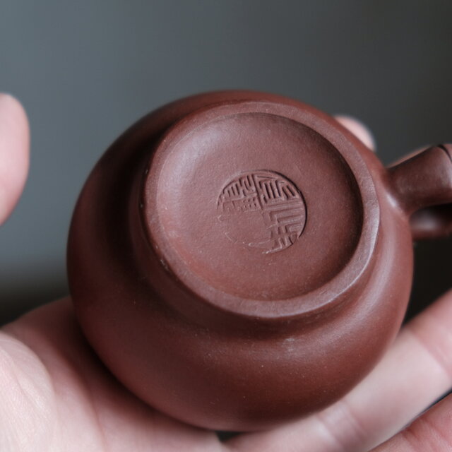 濃い色味◇中国産 朱泥ティーカップ 茶器 中国茶 丁寧な暮らし | iichi