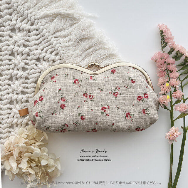 リネンに咲く薔薇》花柄 リネン 赤 小花 ハート がま口 コスメ メガネ