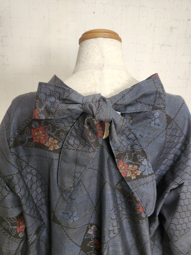 大島紬リメイク 後ろリボンワンピース | iichi 日々の暮らしを心地よく