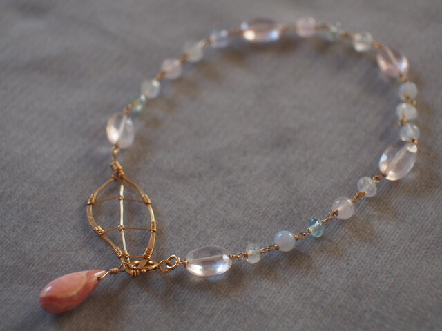 14kgインカローズと優しいカラージェムのブレスレットk14gf リーフ