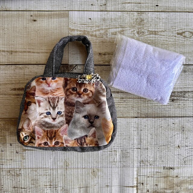 大人かわいい猫ちゃんたちのミニボストンバッグ 小物入れ バッグイン