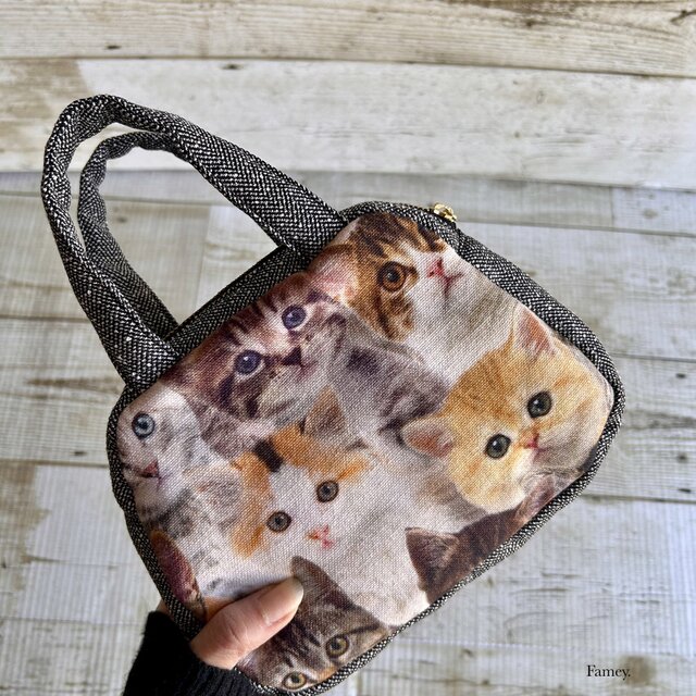 大人かわいい猫ちゃんたちのミニボストンバッグ 小物入れ バッグイン