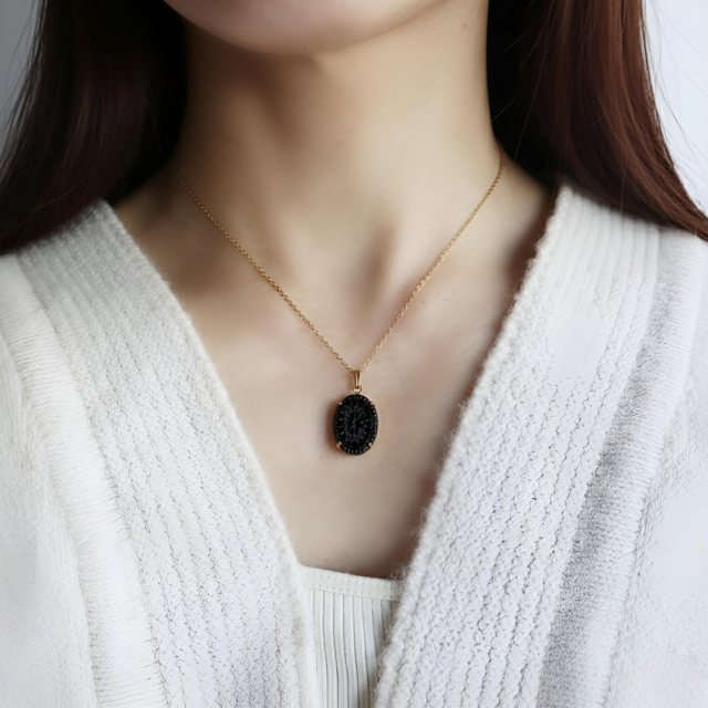 1950年代 西ドイツヴィンテージ＊ジェットブラックに浮かぶクラシカル