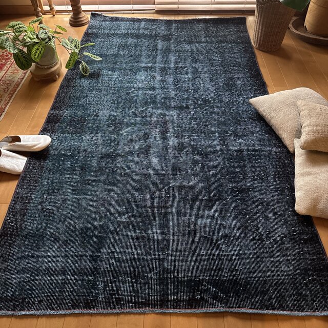 貴重110×198 デニムブルー藍色オーバーダイ トルコヴィンテージラグ