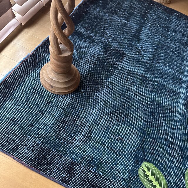 貴重110×198 デニムブルー藍色オーバーダイ トルコヴィンテージラグ