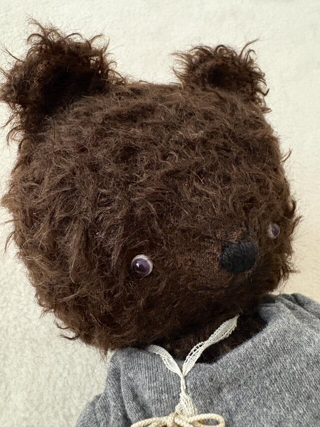 黒茶色のbear | iichi 日々の暮らしを心地よくするハンドメイドや