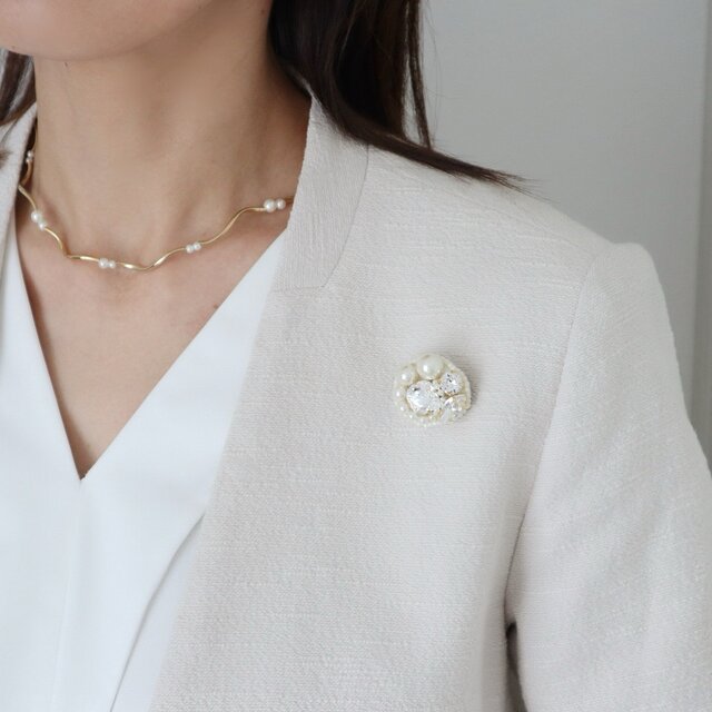 私らしいきちんと感」刺繍ブローチ+ネックレス+ピアス/イヤリング3点 