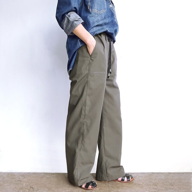 リップストップベイカーパンツ（カーキ） | iichi 日々の暮らしを