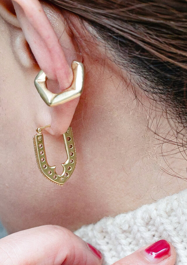Rivet U Arch /馬蹄ピアス《送料無料》/両耳用 | iichi 日々の暮らしを