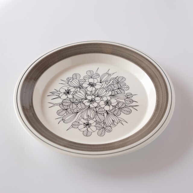 ARABIA Krokus plate アラビア クロッカス 24.5cmプレート ディナー
