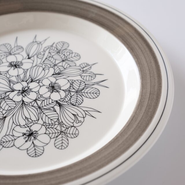 ARABIA Krokus plate アラビア クロッカス 24.5cmプレート ディナー