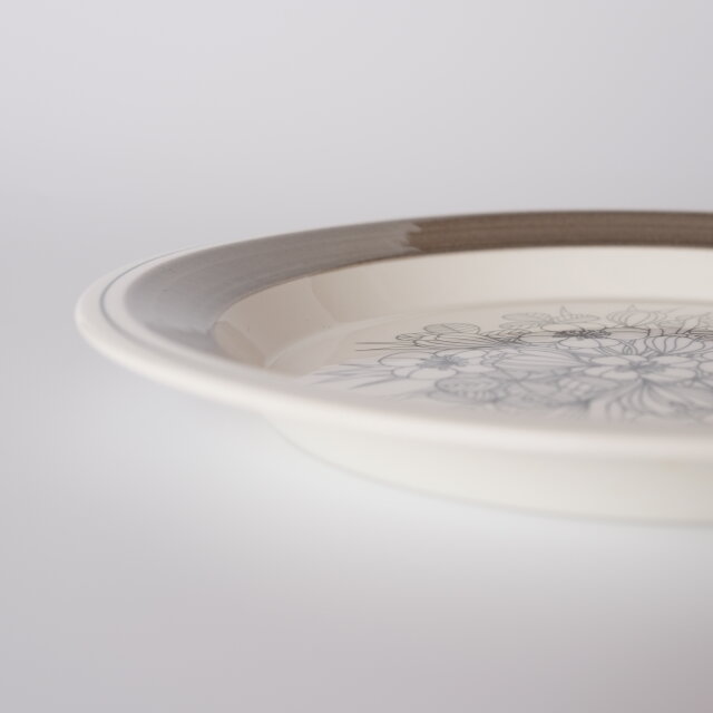 ARABIA Krokus plate アラビア クロッカス 24.5cmプレート ディナー