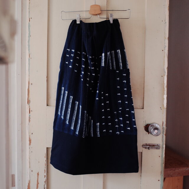 ハンドメイド 藍染 手染め絞り染め パッチワークロングフレアスカート