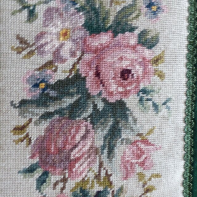 クロスステッチ　ニードルポイント　イギリス　タペストリー　ベルプル 刺繍のタペストリー ベルプル ミディポワン ドイツ | iichi 日々の