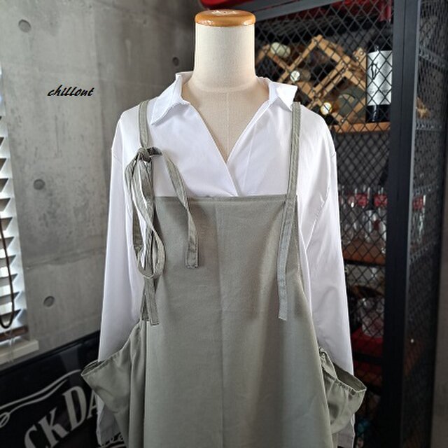 背中がかわいい】マキシ：エプロンドレス：コットン：ピスタチオ【0973