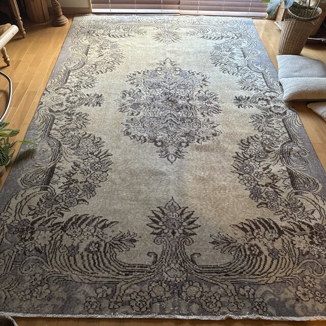 超大判165×265メダリオン ベージュ×グレイ トルコヴィンテージラグ