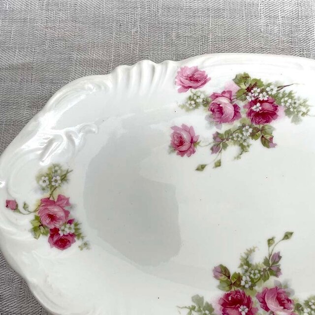 オーバルプレート ラヴィエ バラの花 ロカイユ装飾 12TWdt12-2 | iichi