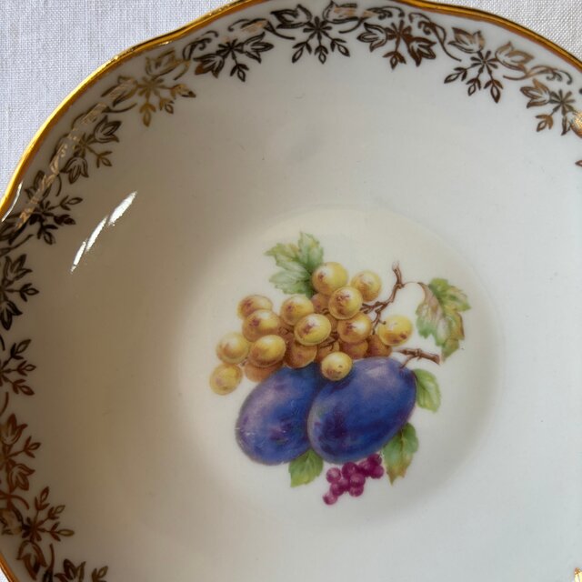 小皿 リモージュ デザートプレート ケーキ皿 フルーツ金彩 プルーン